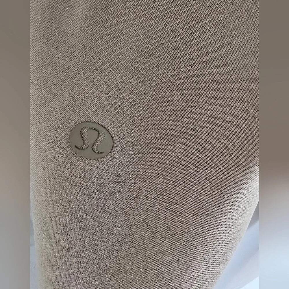 Lululemon On The Fly Crop 23" Pant - Picture 3 of 12